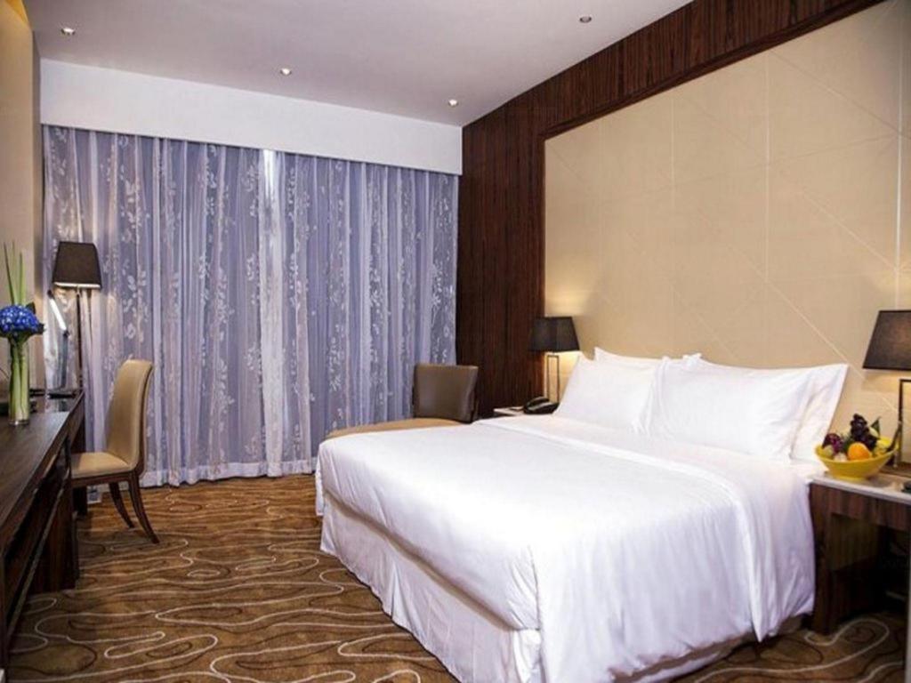 Ramada Plaza Huizhou East Hotel Eksteriør bilde